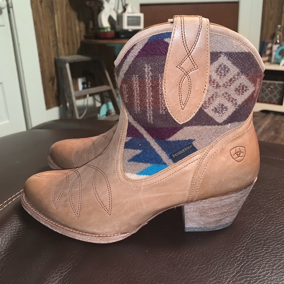 Ariat Pendleton booties - Picture 3 of 4